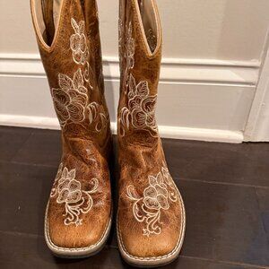 GIrls Shyanne Cowboy Cowgirl Boot Size 1